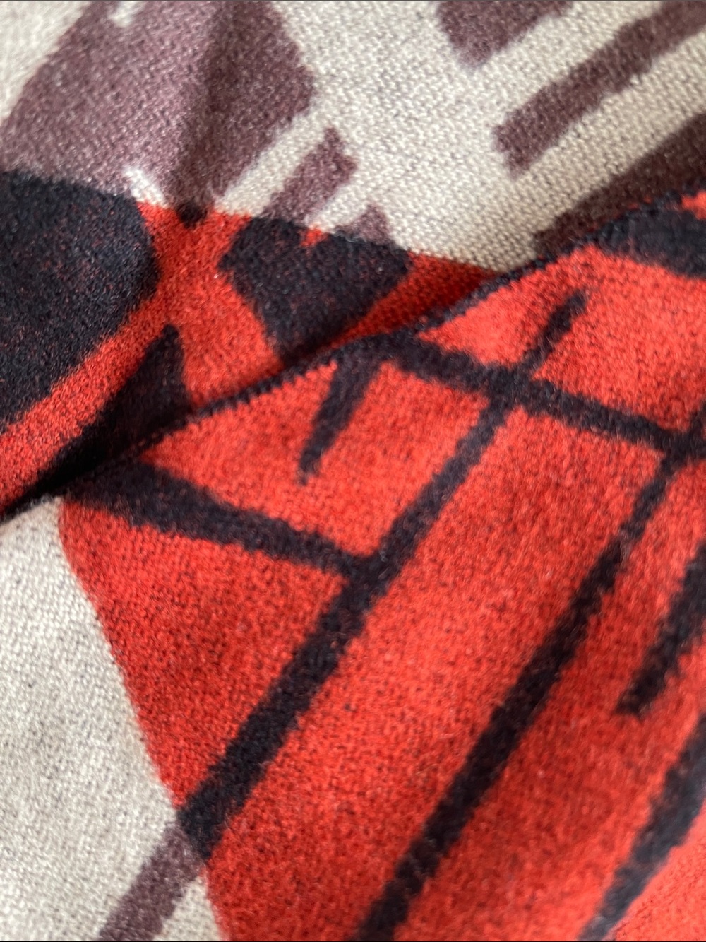100% cashmere Abstract Pattern Red & Brown Scarf